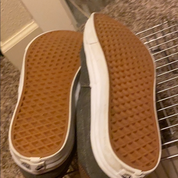 Vans low tops - Picture 2 of 2